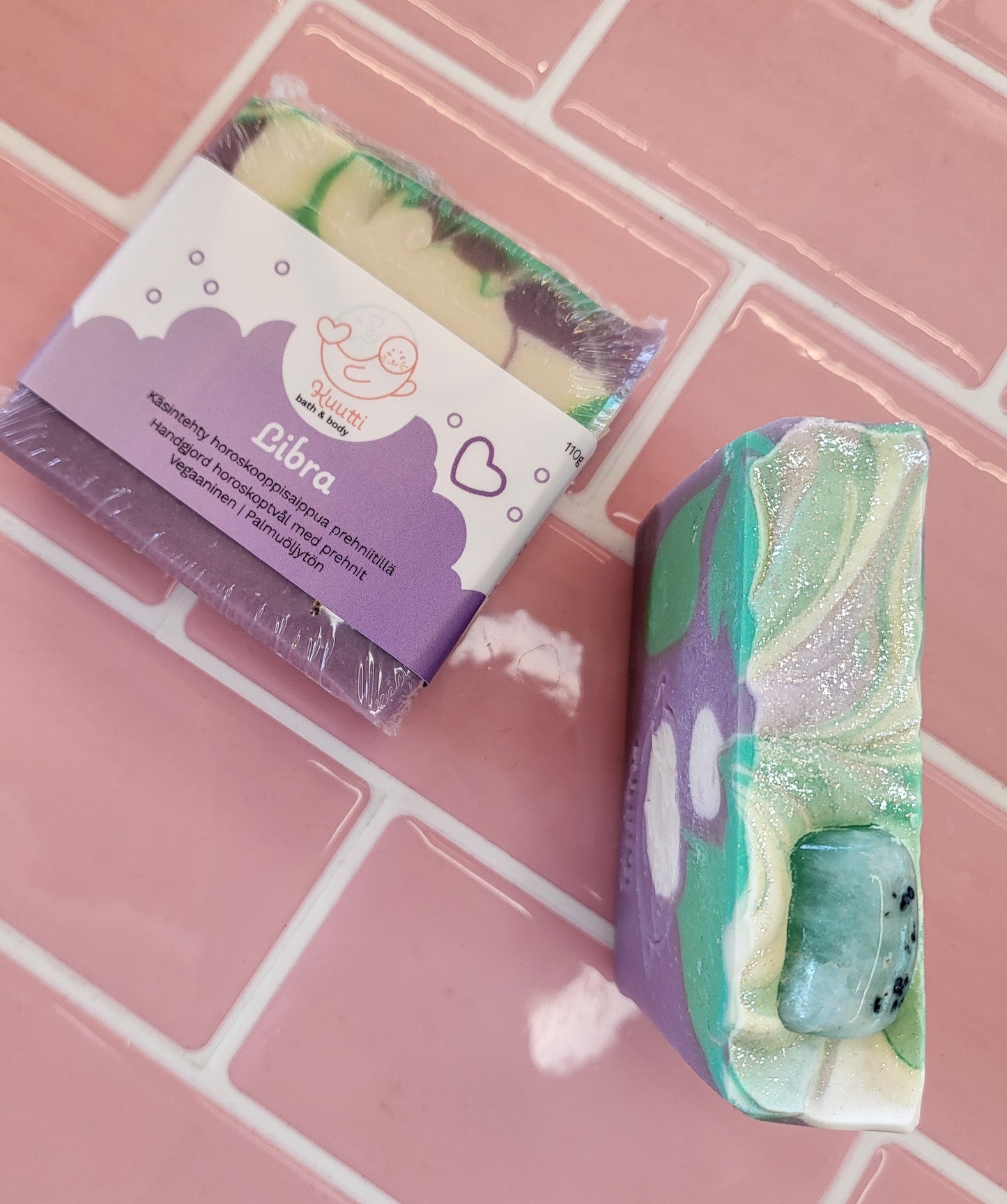 Libra-palasaippua prehniitillä